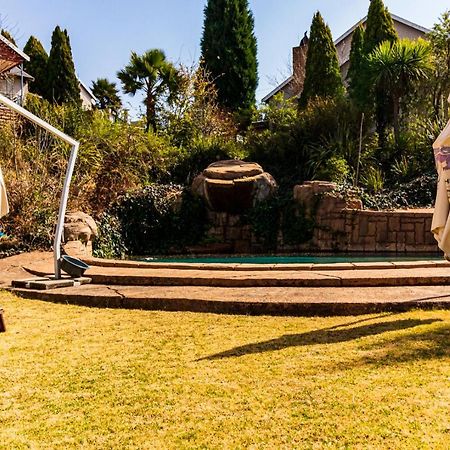 Valley View Dullstroom - Check In At The Highlander Hotel Bagian luar foto