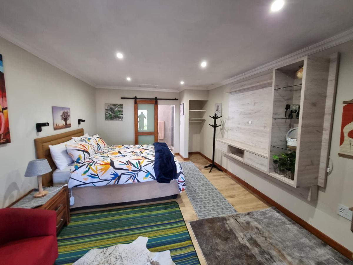 Valley View Dullstroom - Check In At The Highlander Hotel Bagian luar foto